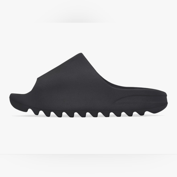 NEW Adidas Yeezy Slide Onyx HQ6448 Unisex (Sizes are in Women's) - Picture 4 of 4